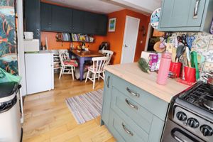 CHAPEL ROAD- click for photo gallery